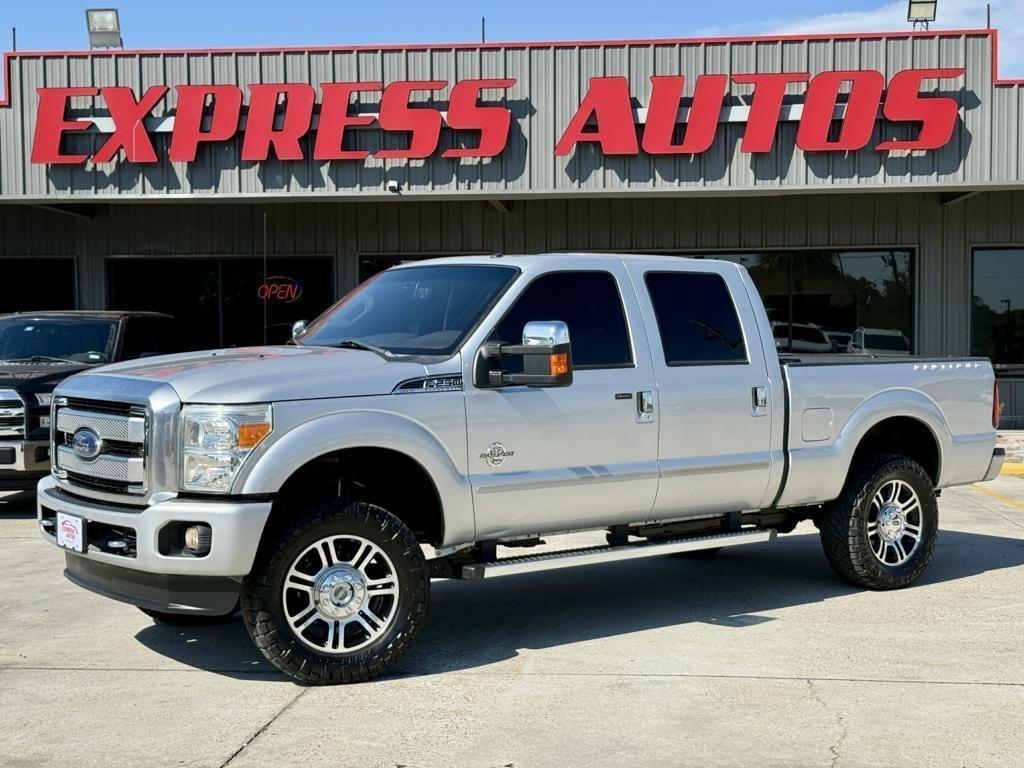 Ford Super Duty F-250 SRW 4WD Crew Cab 172" Platinum 2016