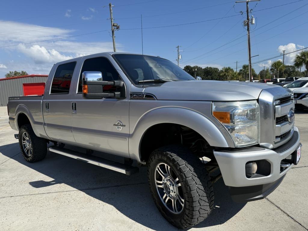 Ford Super Duty F-250 SRW 4WD Crew Cab 172" Platinum 2016