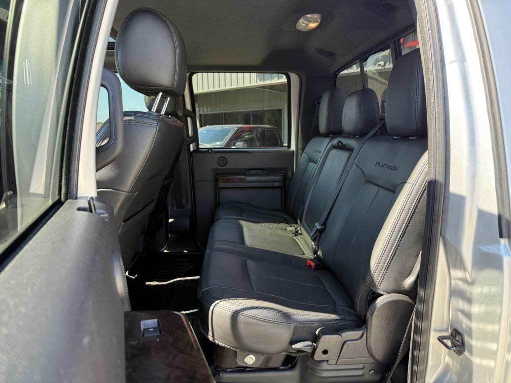 Ford Super Duty F-250 SRW 4WD Crew Cab 172" Platinum 2016