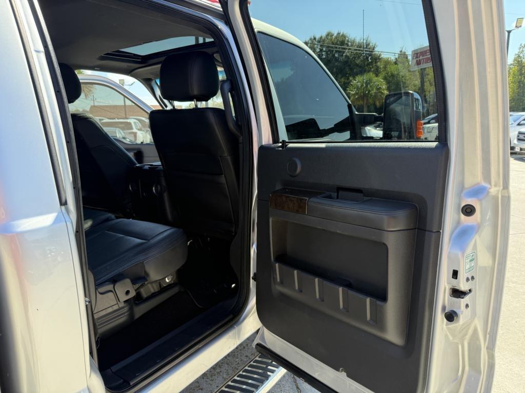 Ford Super Duty F-250 SRW 4WD Crew Cab 172" Platinum 2016