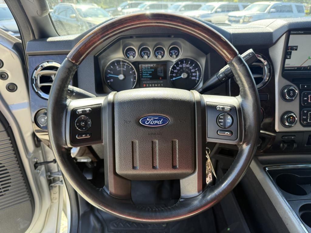 Ford Super Duty F-250 SRW 4WD Crew Cab 172" Platinum 2016