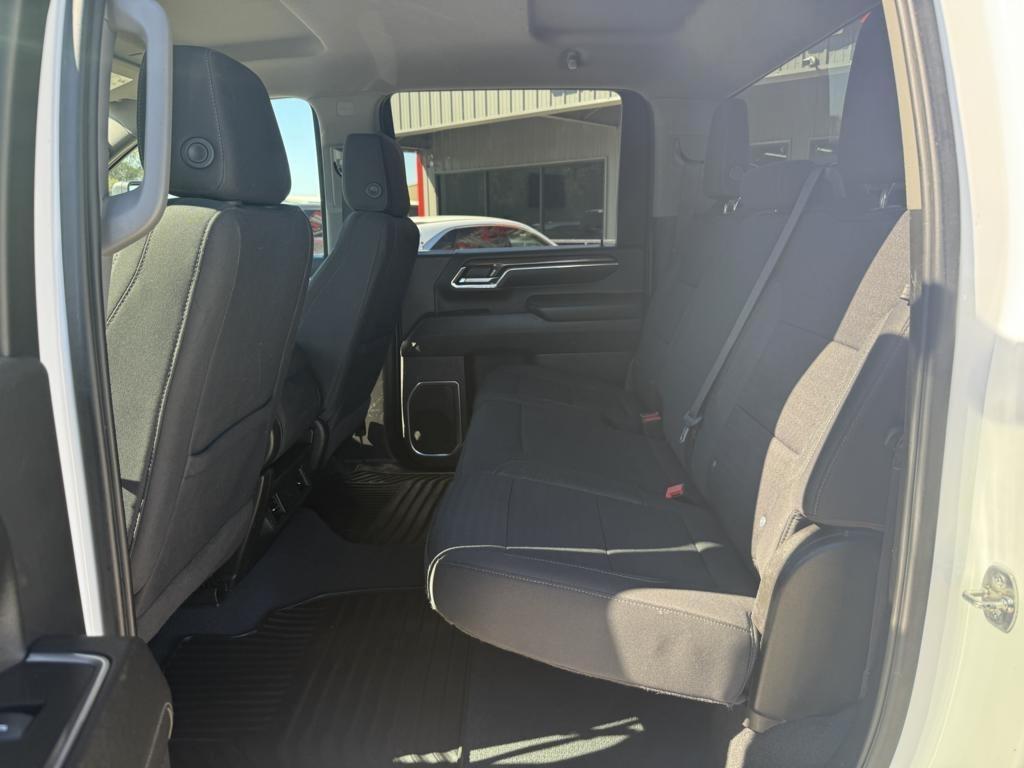 Chevrolet Silverado 3500HD 4WD Crew Cab 172" LT 2024