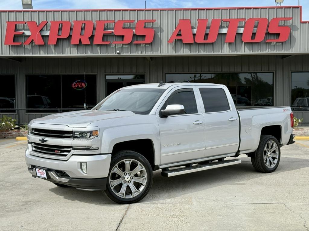 Chevrolet Silverado 1500 4WD Crew Cab 153.0" LTZ w/2LZ 2017