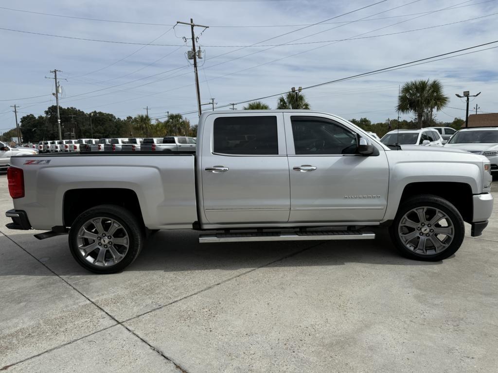 Chevrolet Silverado 1500 4WD Crew Cab 153.0" LTZ w/2LZ 2017