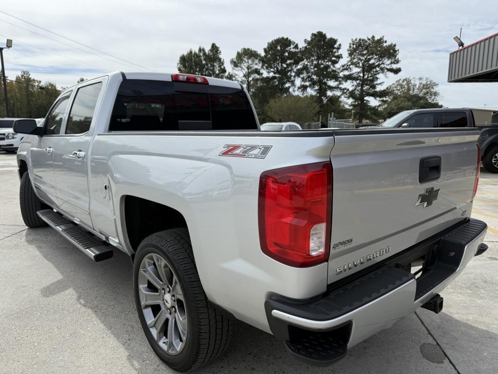 Chevrolet Silverado 1500 4WD Crew Cab 153.0" LTZ w/2LZ 2017