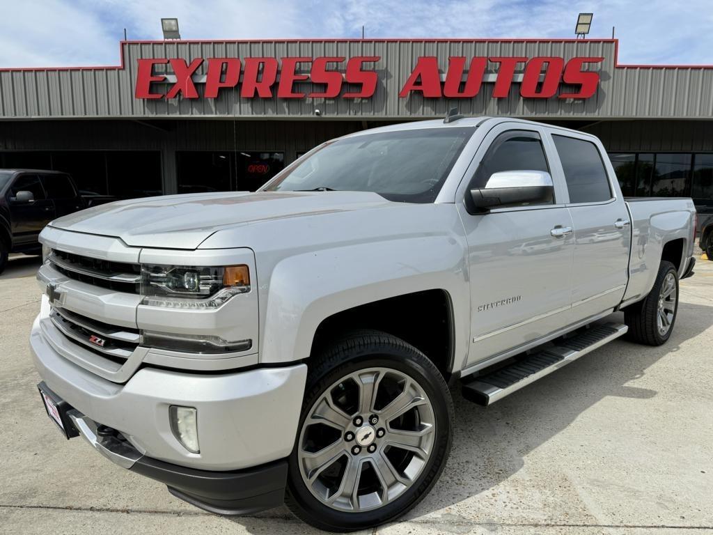 Chevrolet Silverado 1500 4WD Crew Cab 153.0" LTZ w/2LZ 2017