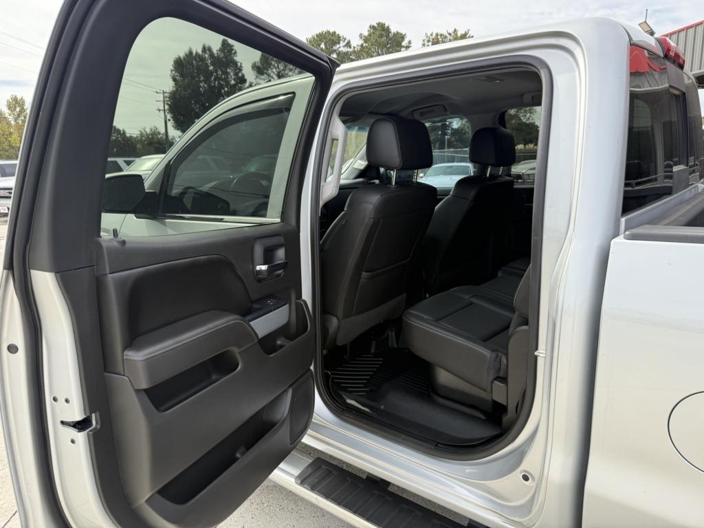 Chevrolet Silverado 1500 4WD Crew Cab 153.0" LTZ w/2LZ 2017