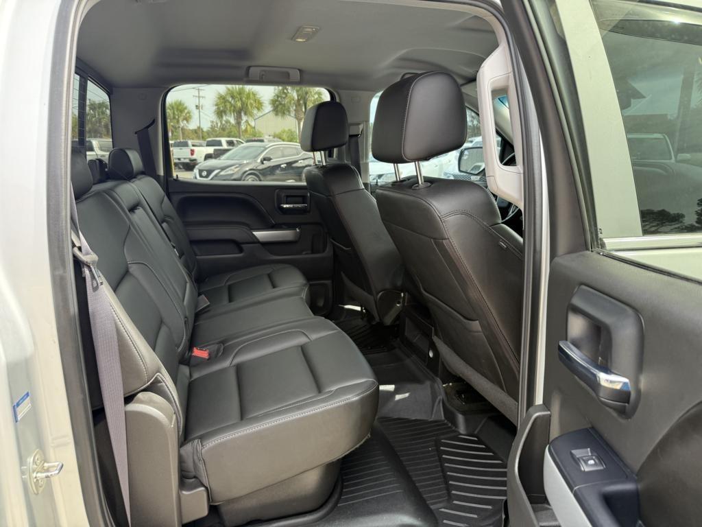 Chevrolet Silverado 1500 4WD Crew Cab 153.0" LTZ w/2LZ 2017