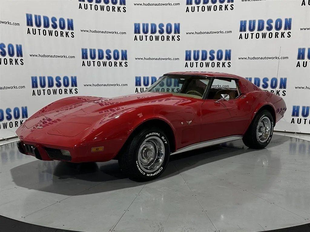 Chevrolet Corvette  1977