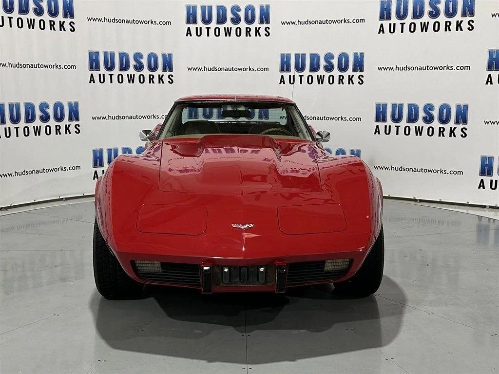 Chevrolet Corvette  1977