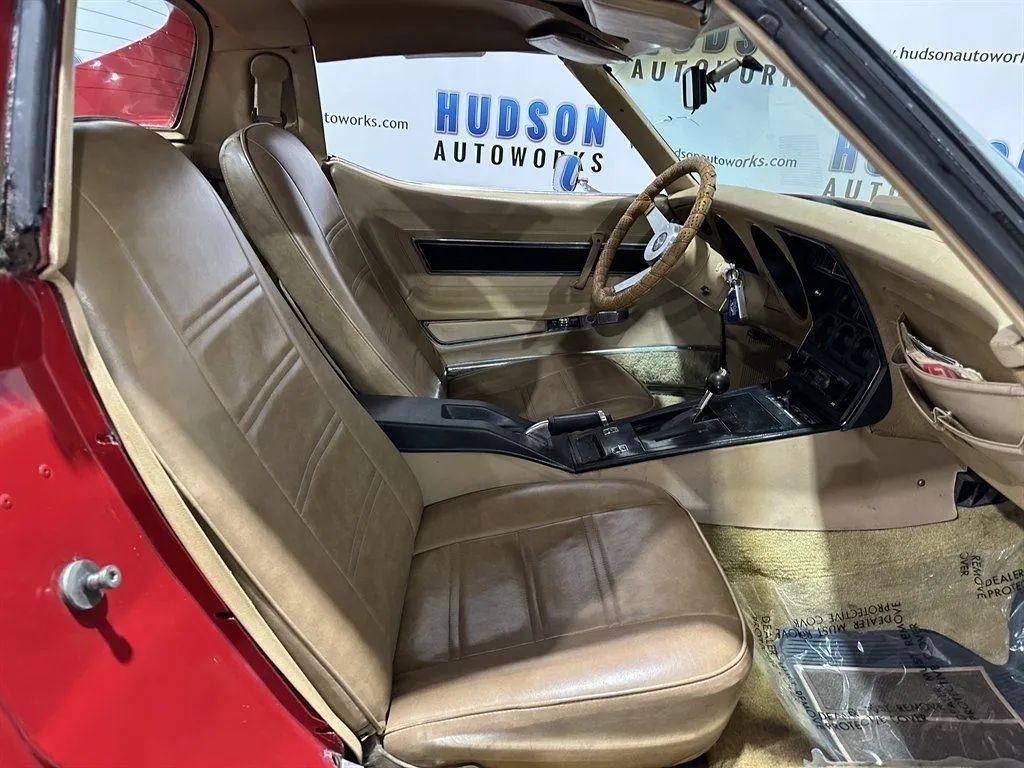 Chevrolet Corvette  1977