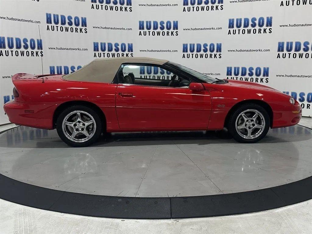Chevrolet Camaro  1999
