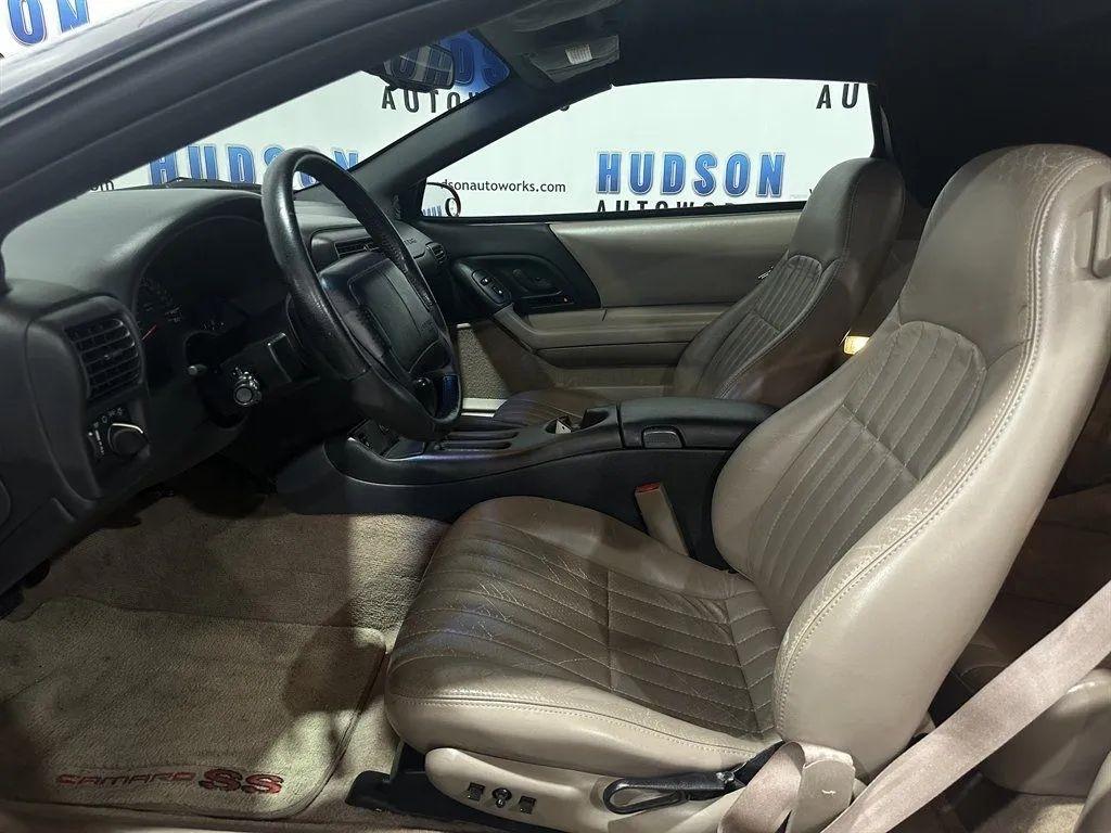 Chevrolet Camaro  1999