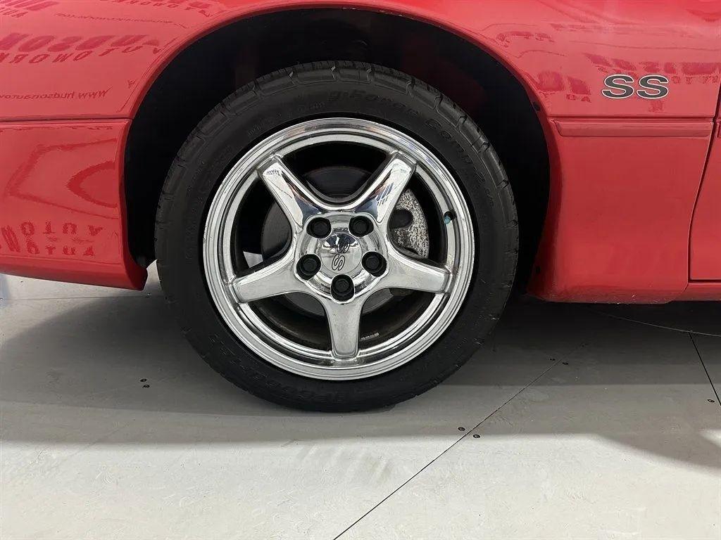 Chevrolet Camaro  1999