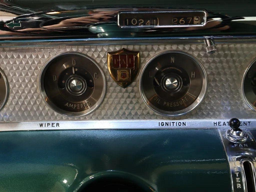 Buick Roadmaster  1954