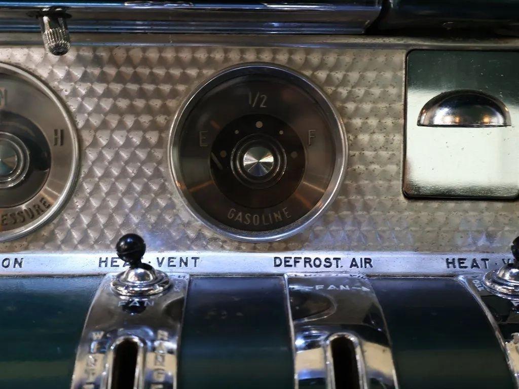 Buick Roadmaster  1954