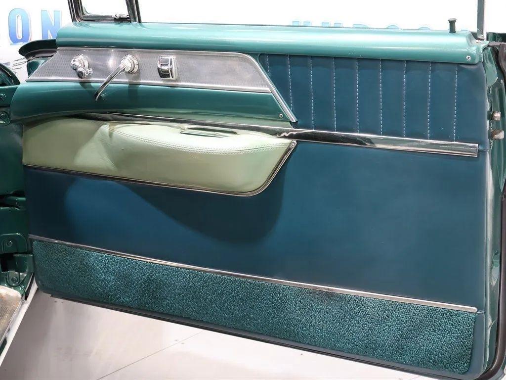 Buick Roadmaster  1954