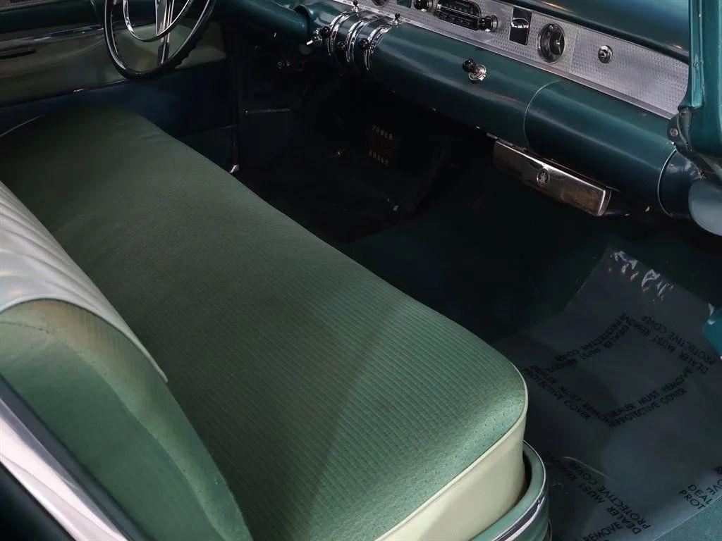 Buick Roadmaster  1954