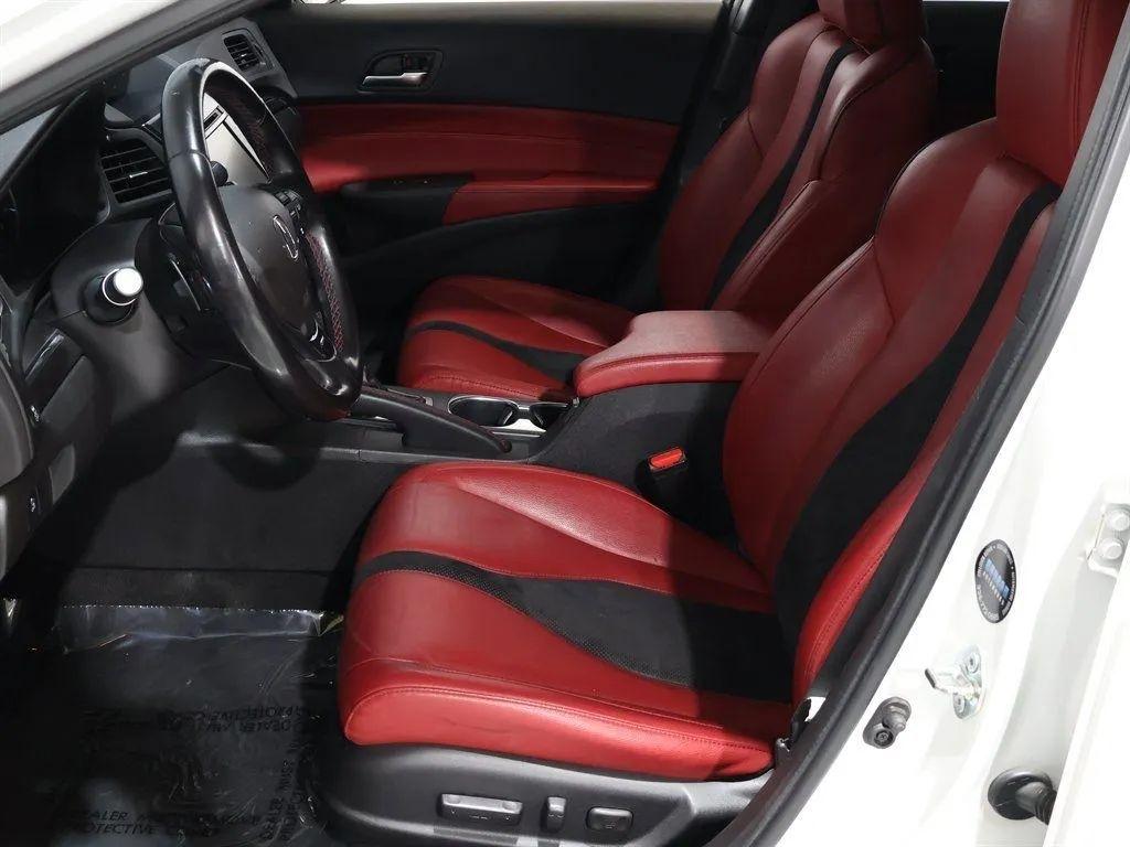 Acura ILX 8-Spd AT w/ Premium & A-SPEC Packages 2020