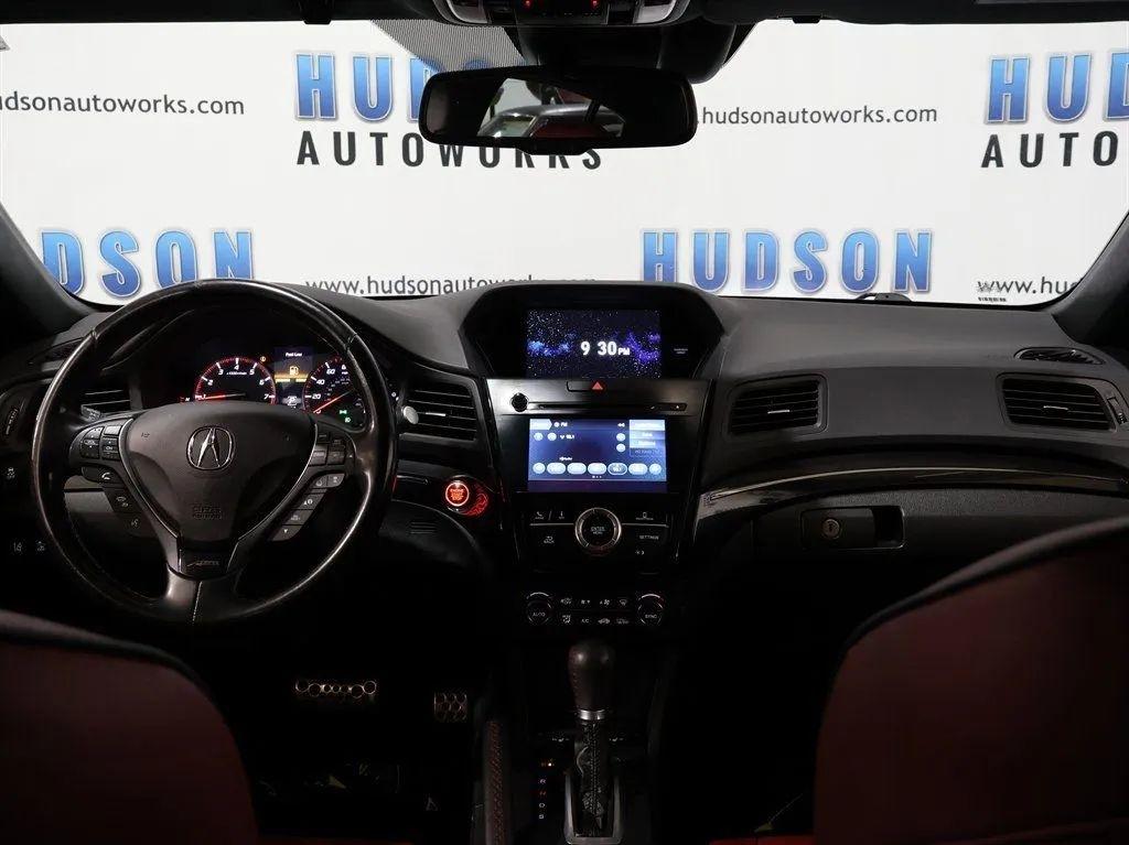 Acura ILX 8-Spd AT w/ Premium & A-SPEC Packages 2020