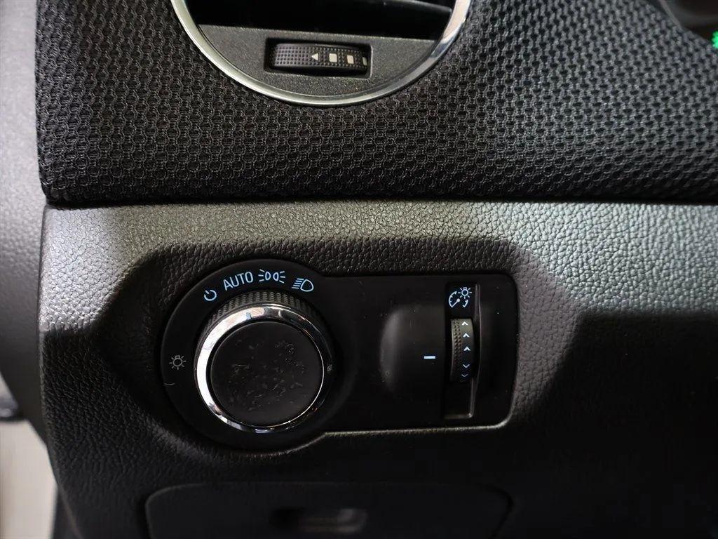 Chevrolet Cruze Limited 1LT Auto 2016