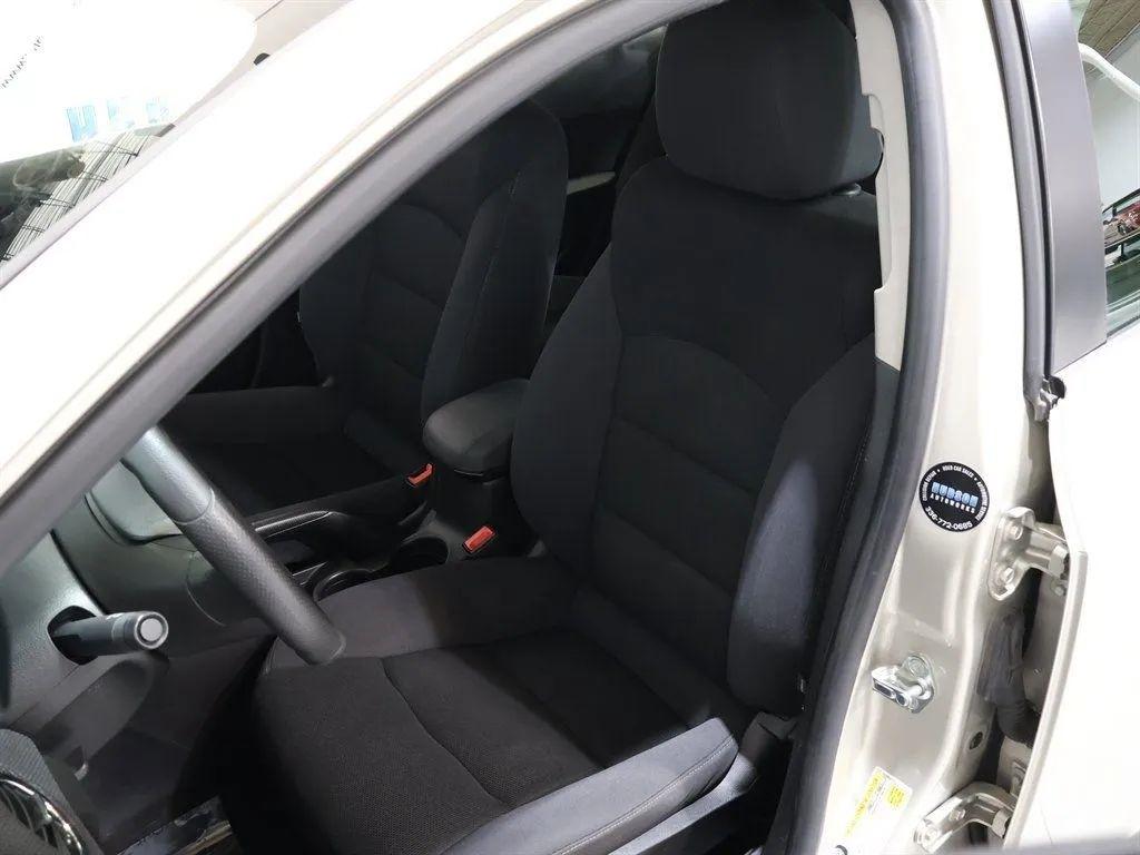 Chevrolet Cruze Limited 1LT Auto 2016