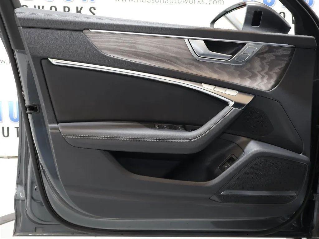 Audi A6 Premium Plus 55 TFSI quattro 2024