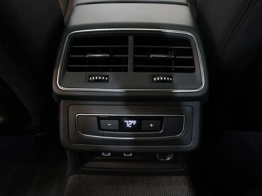 Audi A6 Premium Plus 55 TFSI quattro 2024