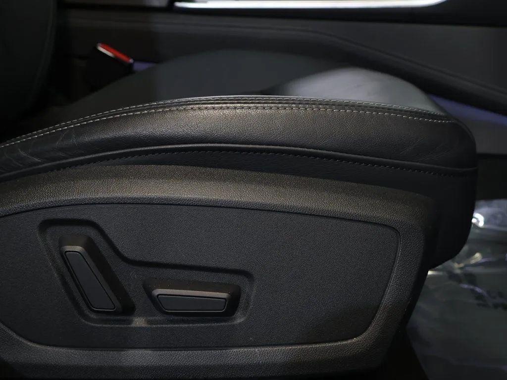 Audi A6 Premium Plus 55 TFSI quattro 2024