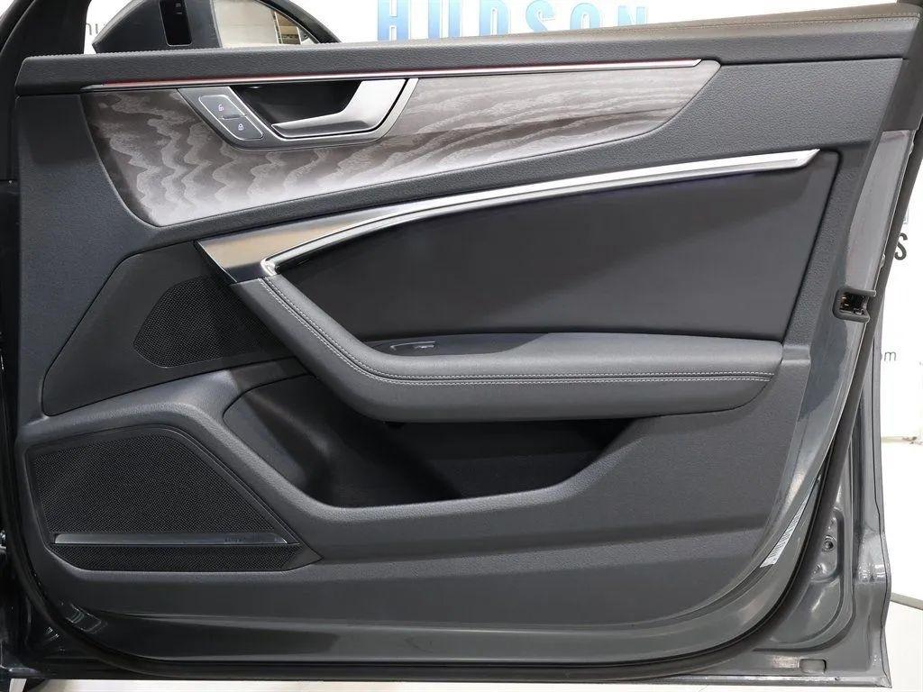 Audi A6 Premium Plus 55 TFSI quattro 2024