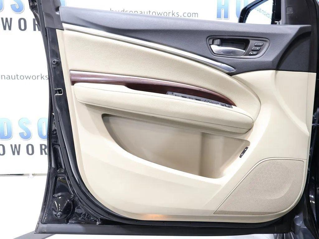 Acura MDX 9-Spd AT SH-AWD w/Tech & AcuraWatch Plus 2016