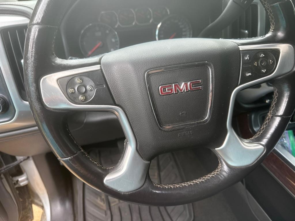 GMC Sierra 1500 4WD Crew Cab 143.5" SLT 2017