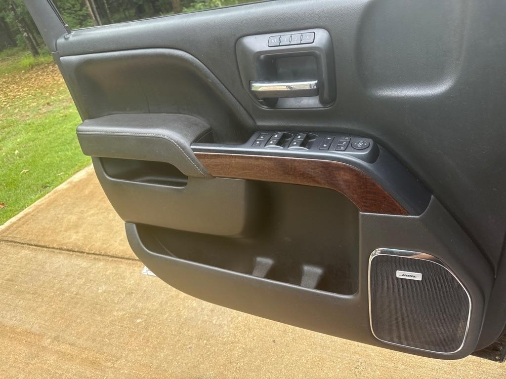 GMC Sierra 1500 4WD Crew Cab 143.5" SLT 2017