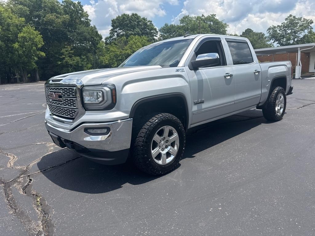 GMC Sierra 1500 4WD Crew Cab 143.5" SLT 2017