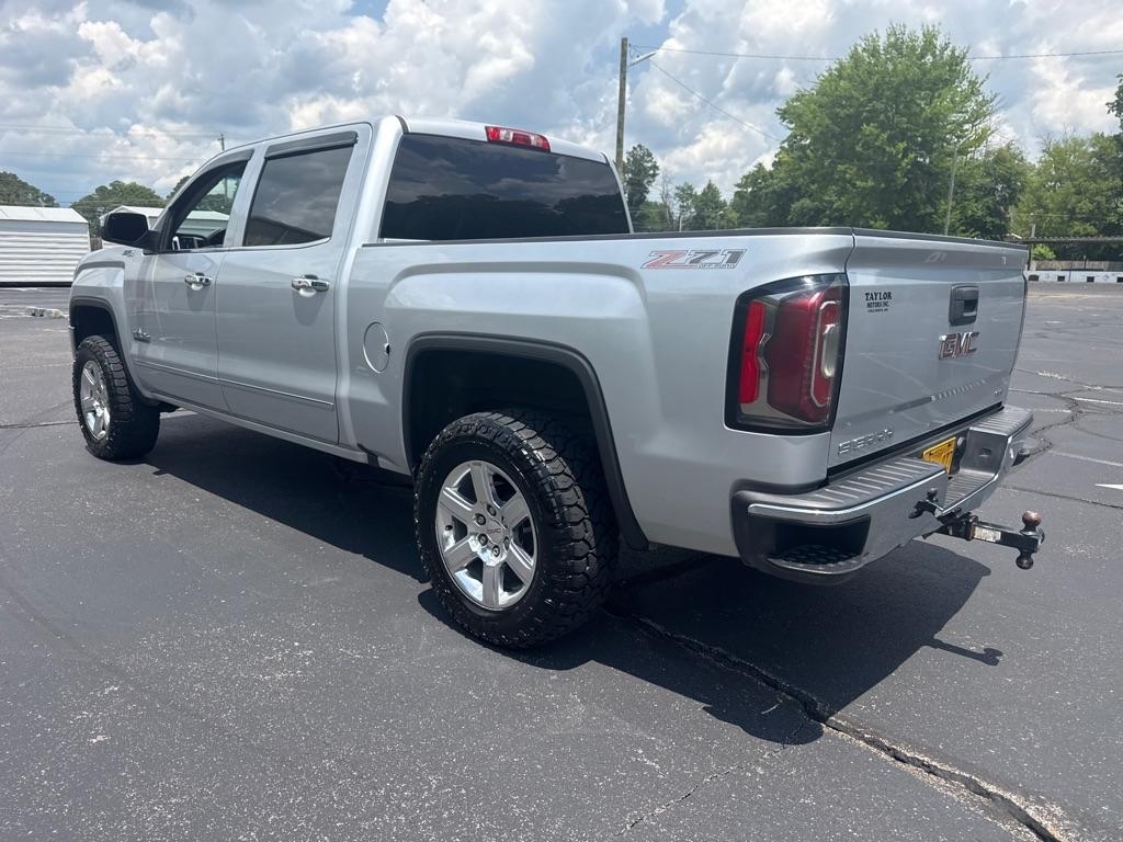 GMC Sierra 1500 4WD Crew Cab 143.5" SLT 2017