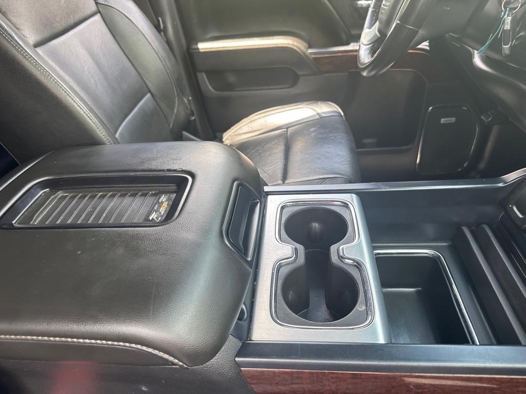GMC Sierra 1500 4WD Crew Cab 143.5" SLT 2017