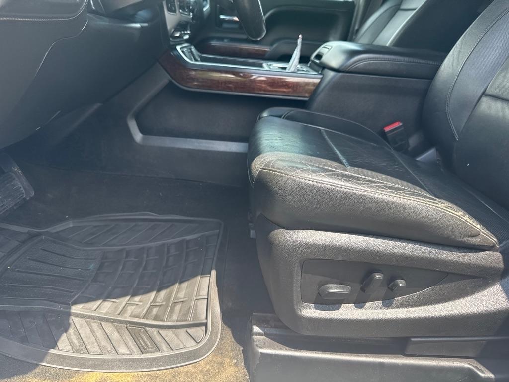 GMC Sierra 1500 4WD Crew Cab 143.5" SLT 2017