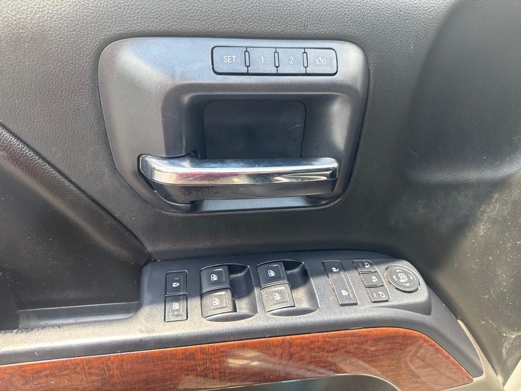 GMC Sierra 1500 4WD Crew Cab 143.5" SLT 2017