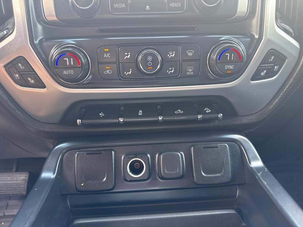 GMC Sierra 1500 4WD Crew Cab 143.5" SLT 2017