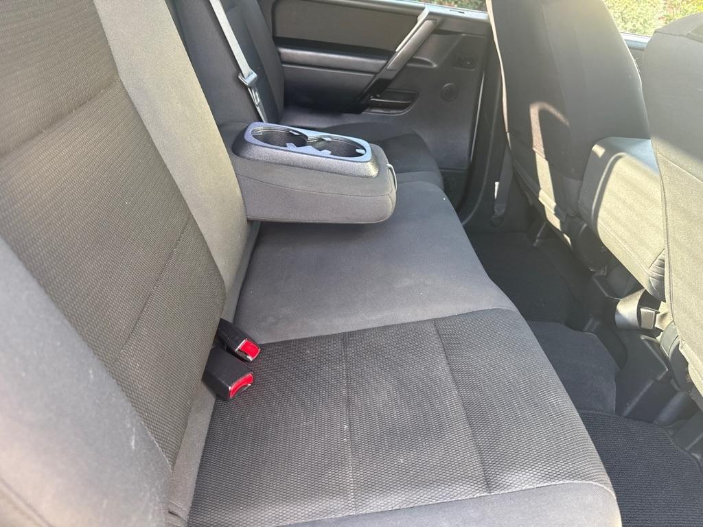 Nissan Titan 4WD Crew Cab SWB PRO-4X 2014