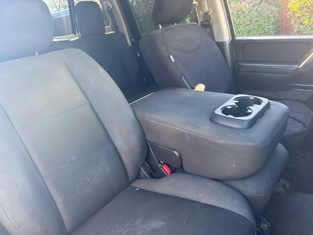 Nissan Titan 4WD Crew Cab SWB PRO-4X 2014