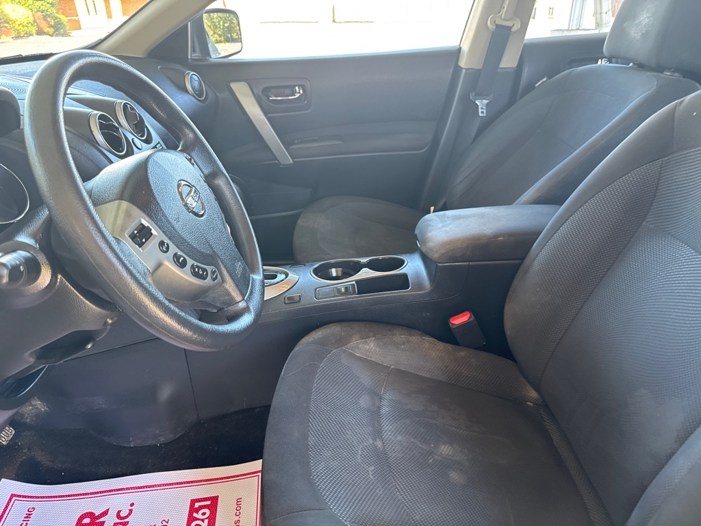 Nissan Rogue Select FWD 4dr S 2014 Nissan Rogue Select FWD 4dr S 2014
