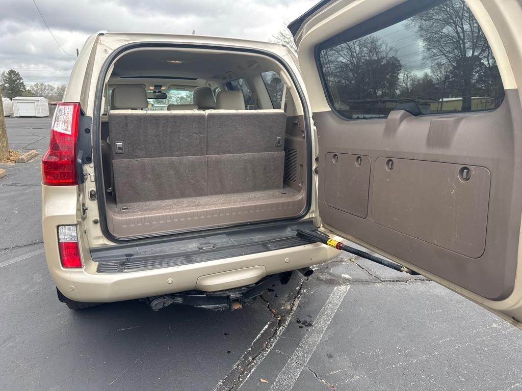 Lexus GX 460 4WD 4dr 2012