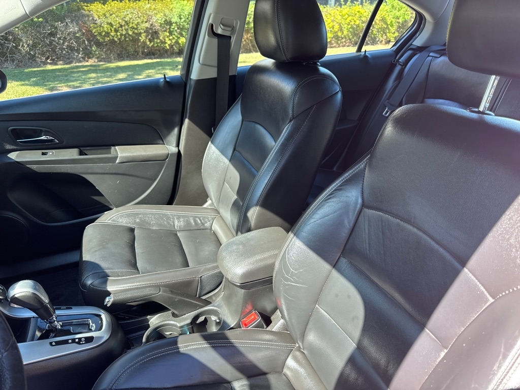 Chevrolet Cruze 4dr Sdn LTZ 2014 Chevrolet Cruze 4dr Sdn LTZ 2014