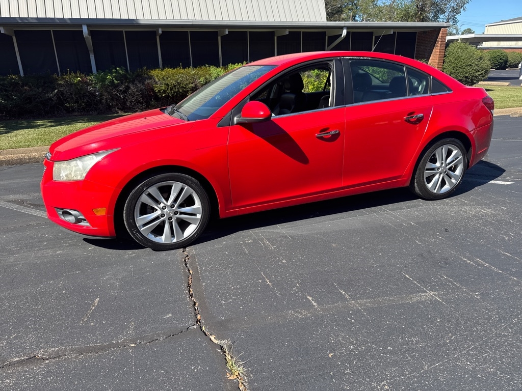 Chevrolet Cruze 4dr Sdn LTZ 2014 Chevrolet Cruze 4dr Sdn LTZ 2014