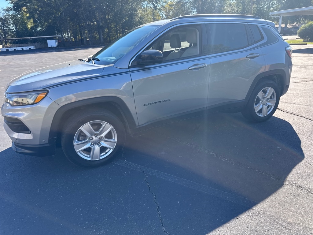 Jeep Compass Latitude FWD 2022 Jeep Compass Latitude FWD 2022
