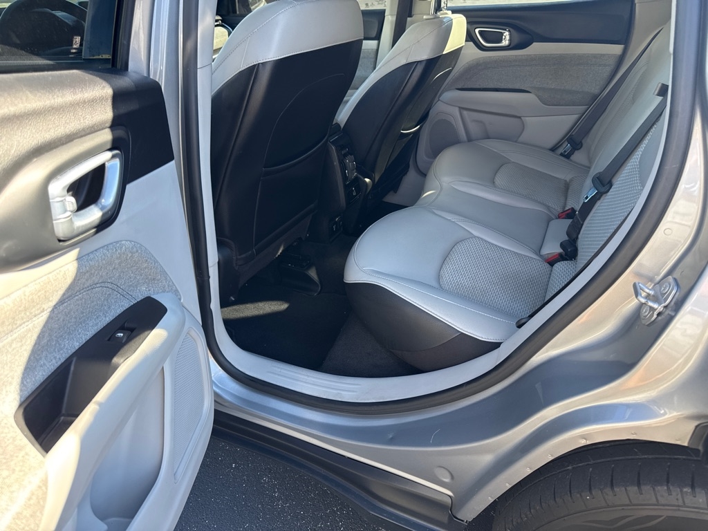 Jeep Compass Latitude FWD 2022 Jeep Compass Latitude FWD 2022