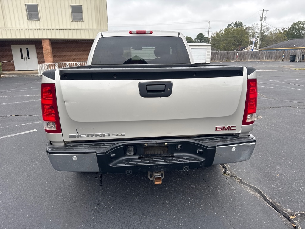 GMC Sierra 1500 4WD Crew Cab 143.5" SLE 2009 GMC Sierra 1500 4WD Crew Cab 143.5" SLE 2009