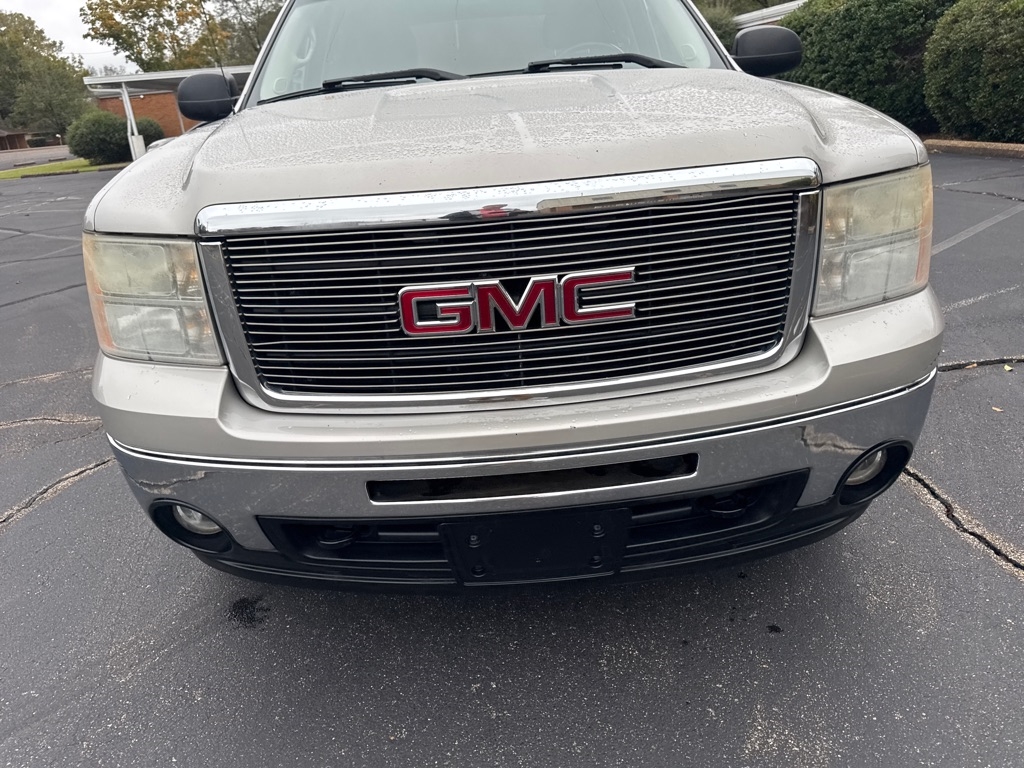 GMC Sierra 1500 4WD Crew Cab 143.5" SLE 2009 GMC Sierra 1500 4WD Crew Cab 143.5" SLE 2009