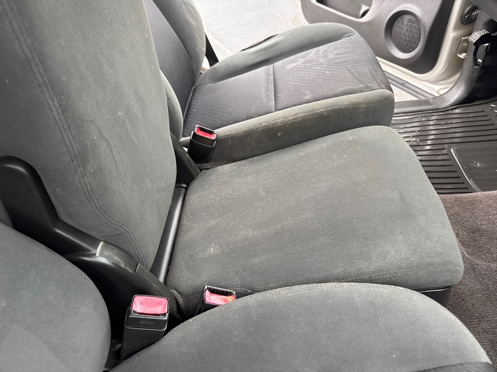 GMC Sierra 1500 4WD Crew Cab 143.5" SLE 2009 GMC Sierra 1500 4WD Crew Cab 143.5" SLE 2009